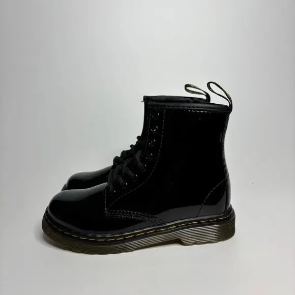 Dr. Martens Junior 1460 Patent Leather Lace Up Boots in Black - Picture 2 of 8